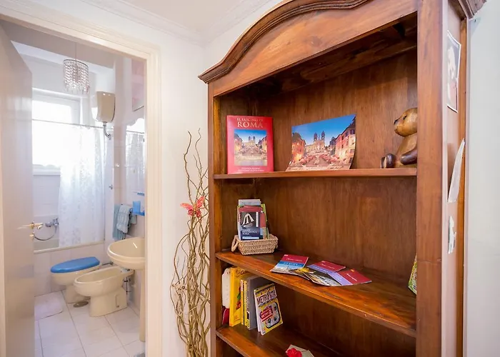 Romantic Ciclamini House דירה